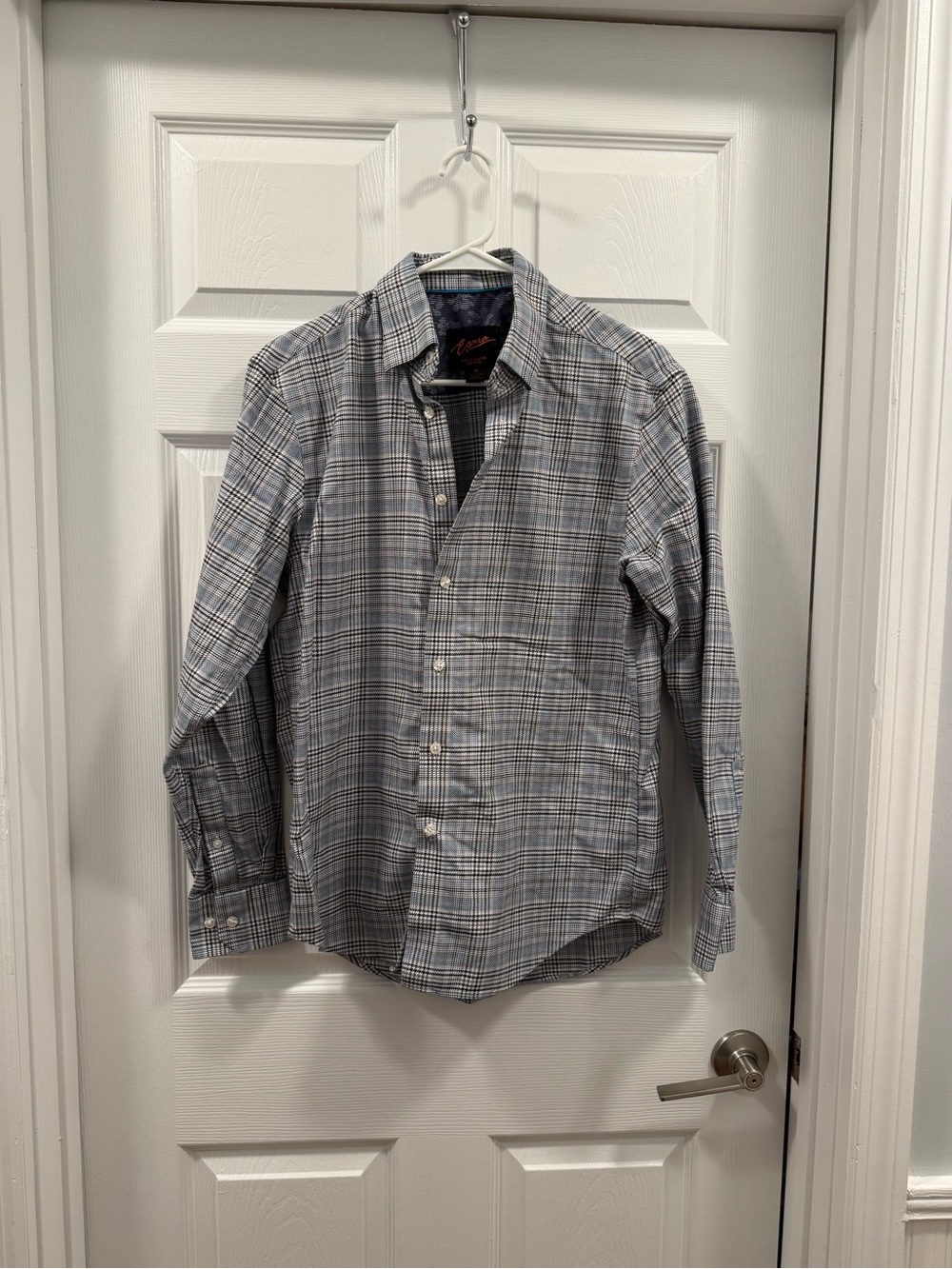 Egara Men's Gray Plaid Button-Up Shirt 100% cotton size medium